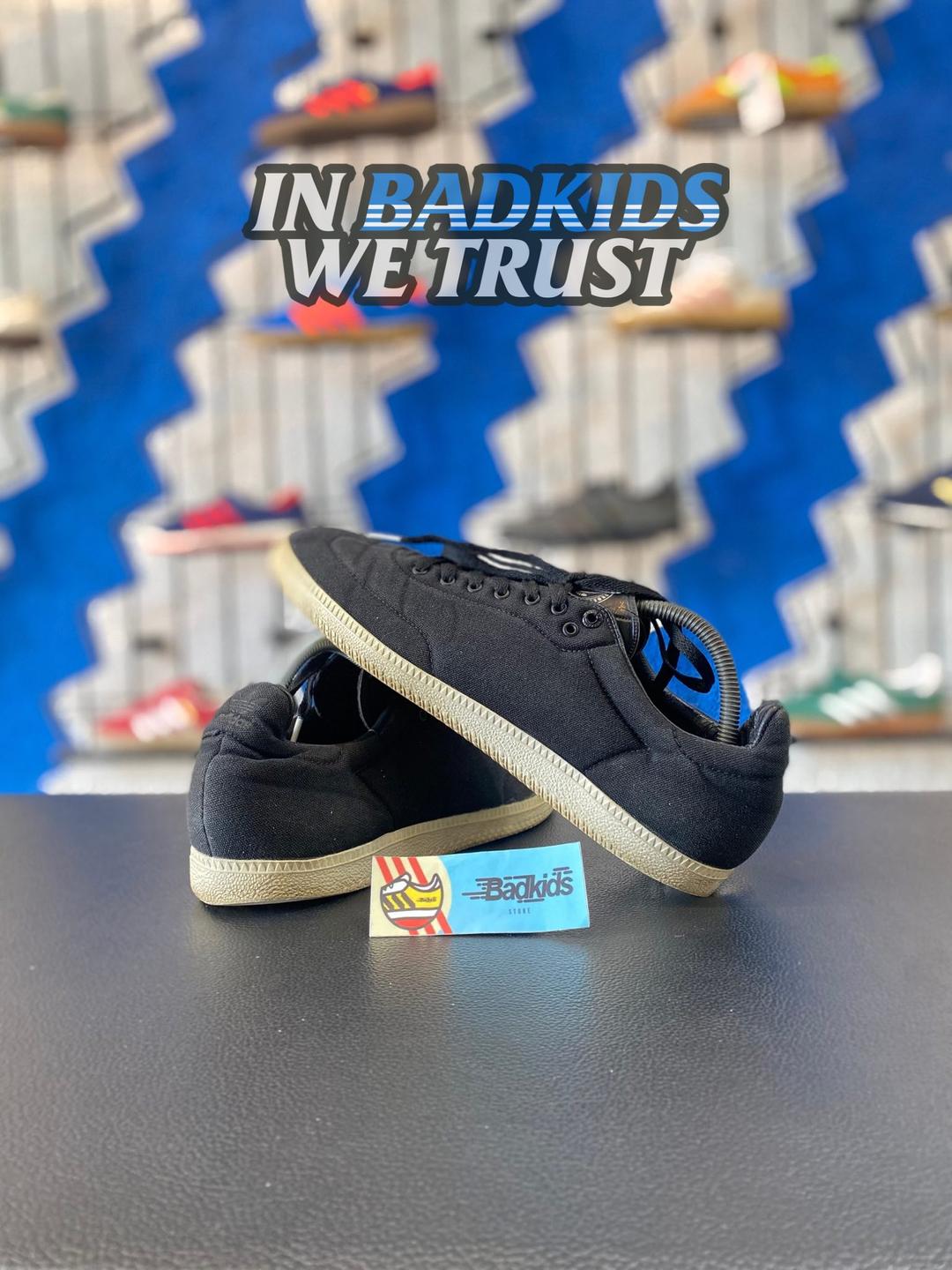 Adidas x Undefetead 43 1/3