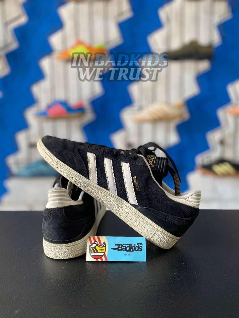 busenitz bw sz 44 2/3