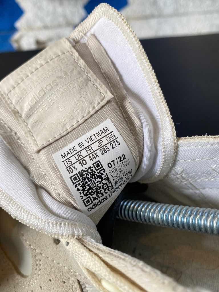 marathon beige sz 44 2/3