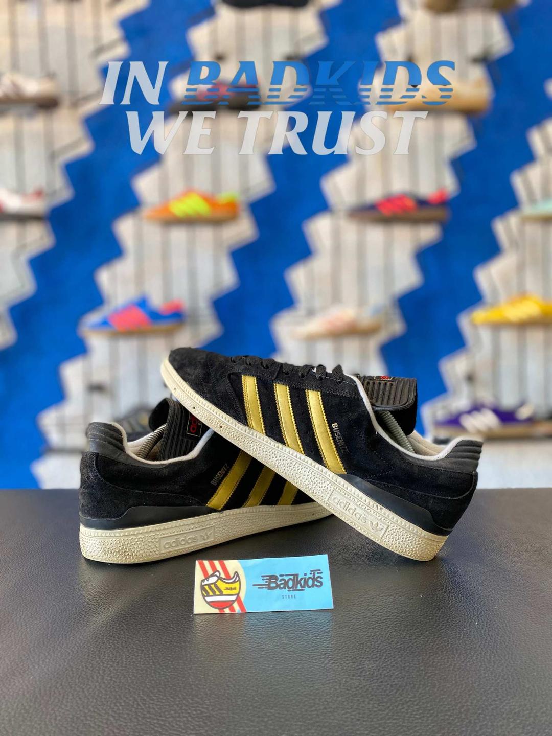 Busenitz black gold 46