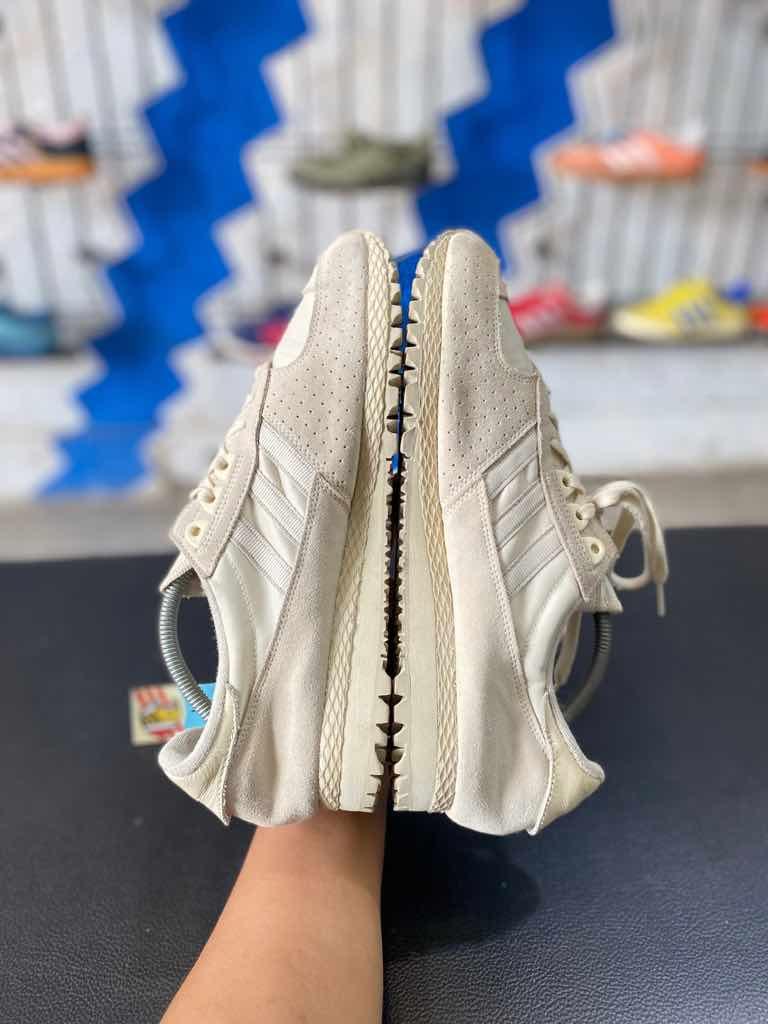 marathon beige sz 44 2/3