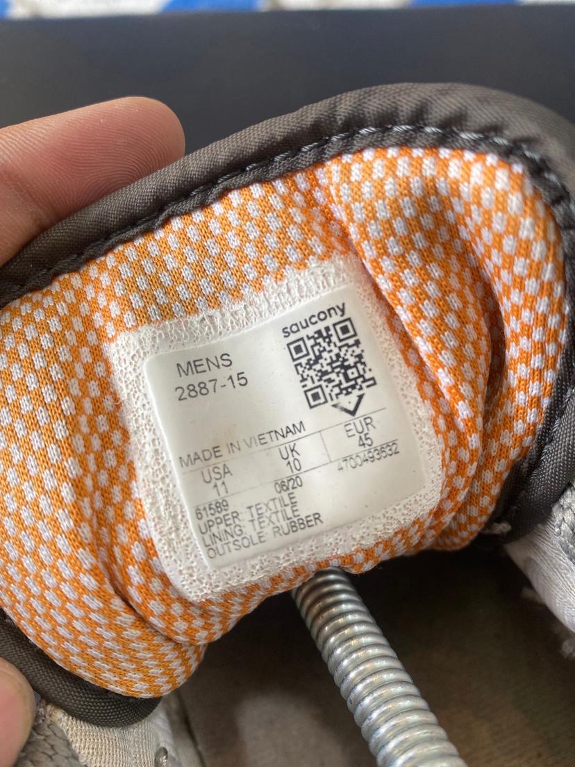 Saucony jazz size 45 