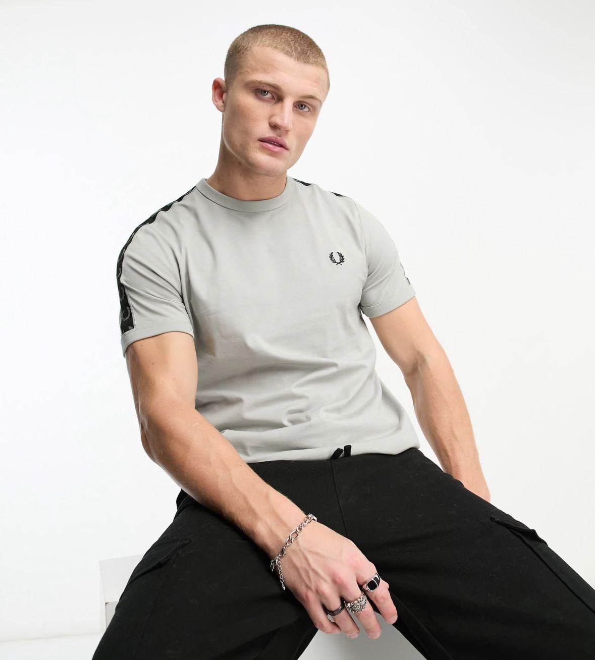 Fred Perry Taped Tshirt Grey 