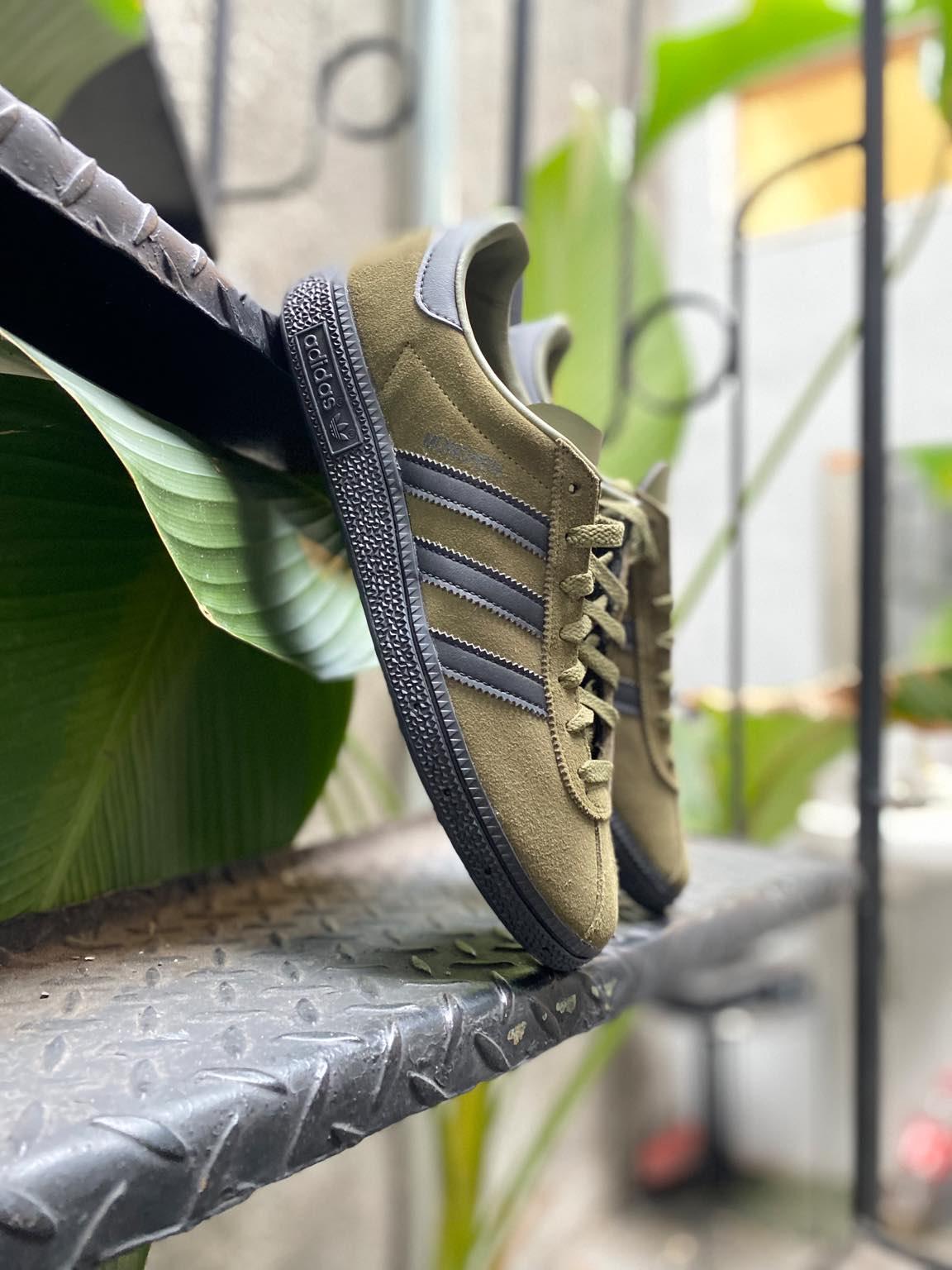 Munchen Focus Green Olive Core Black
