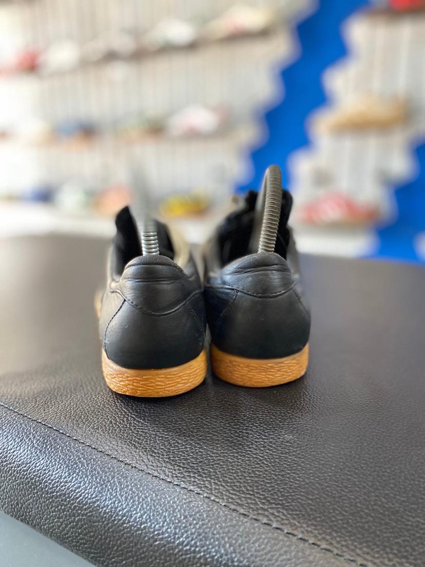 Tobacco Black Leather 36 2/3