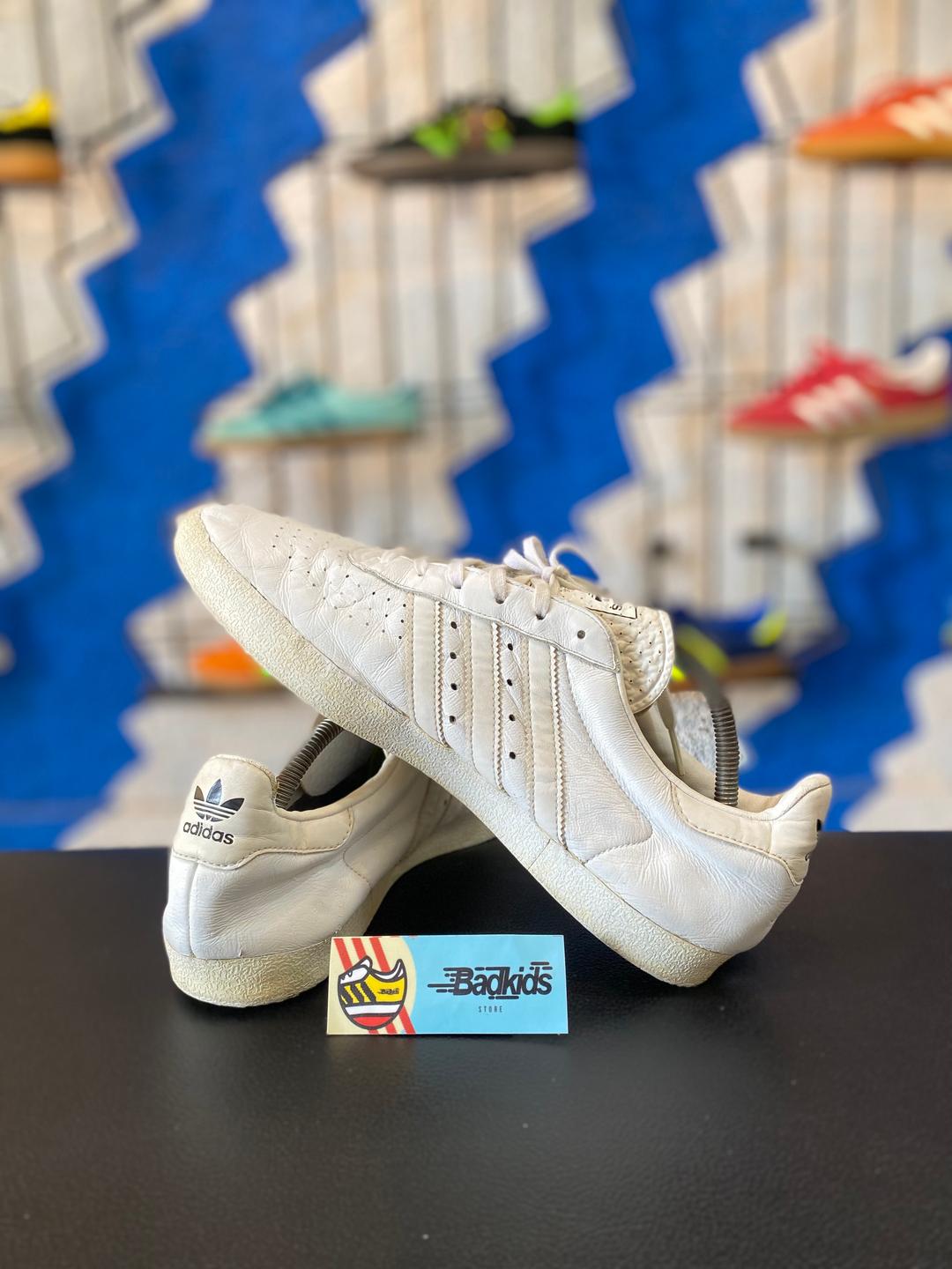 adidas 350 full white