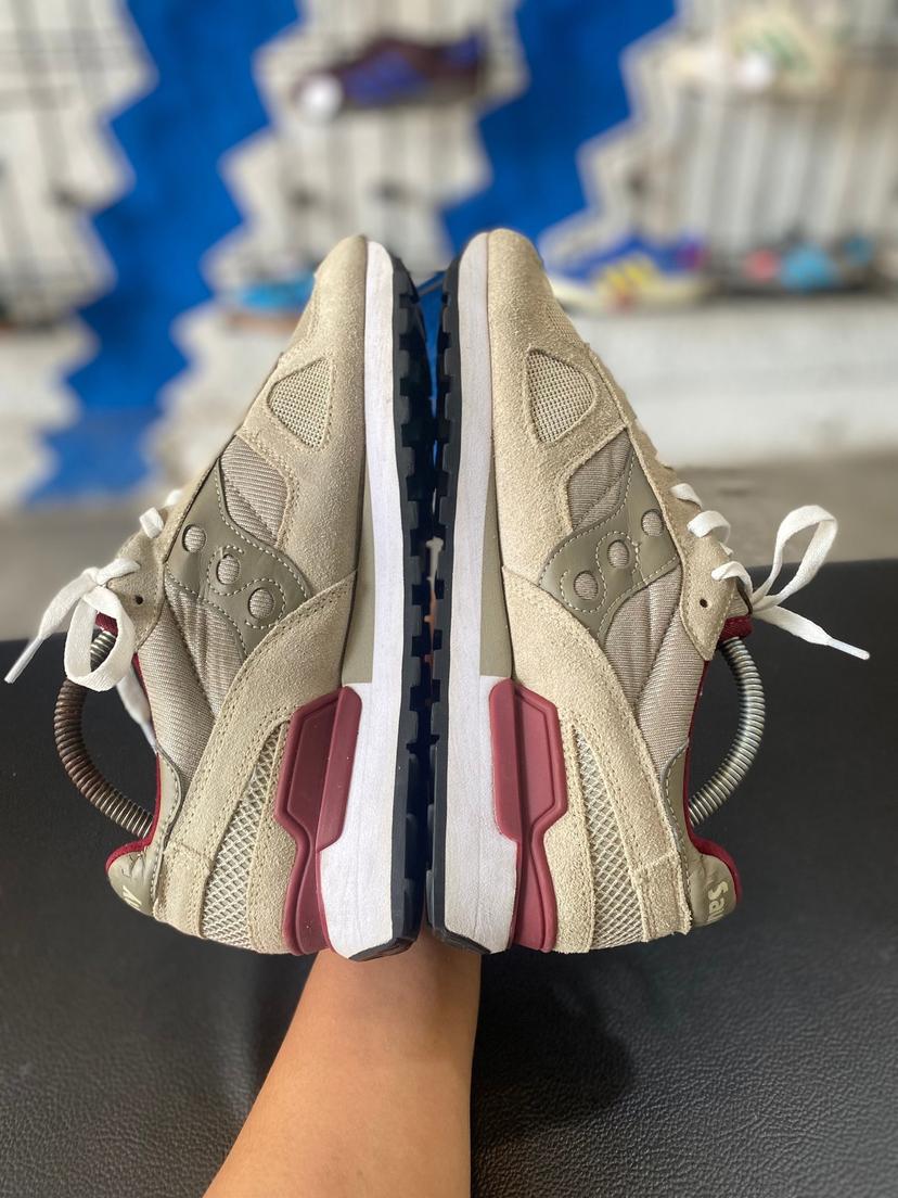 Saucony shadow sz 43 