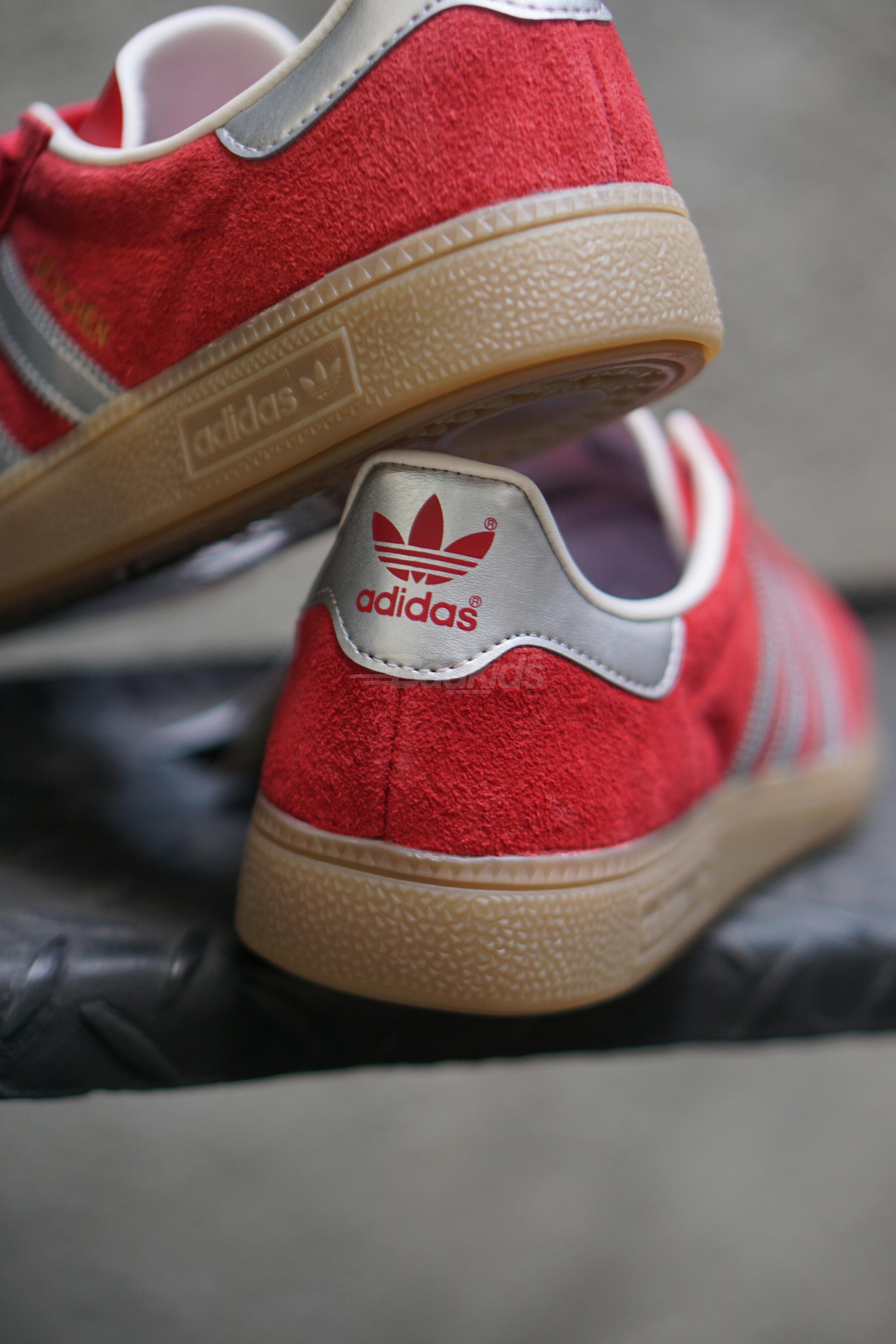 Adidas Munchen Scarlet Red Gum