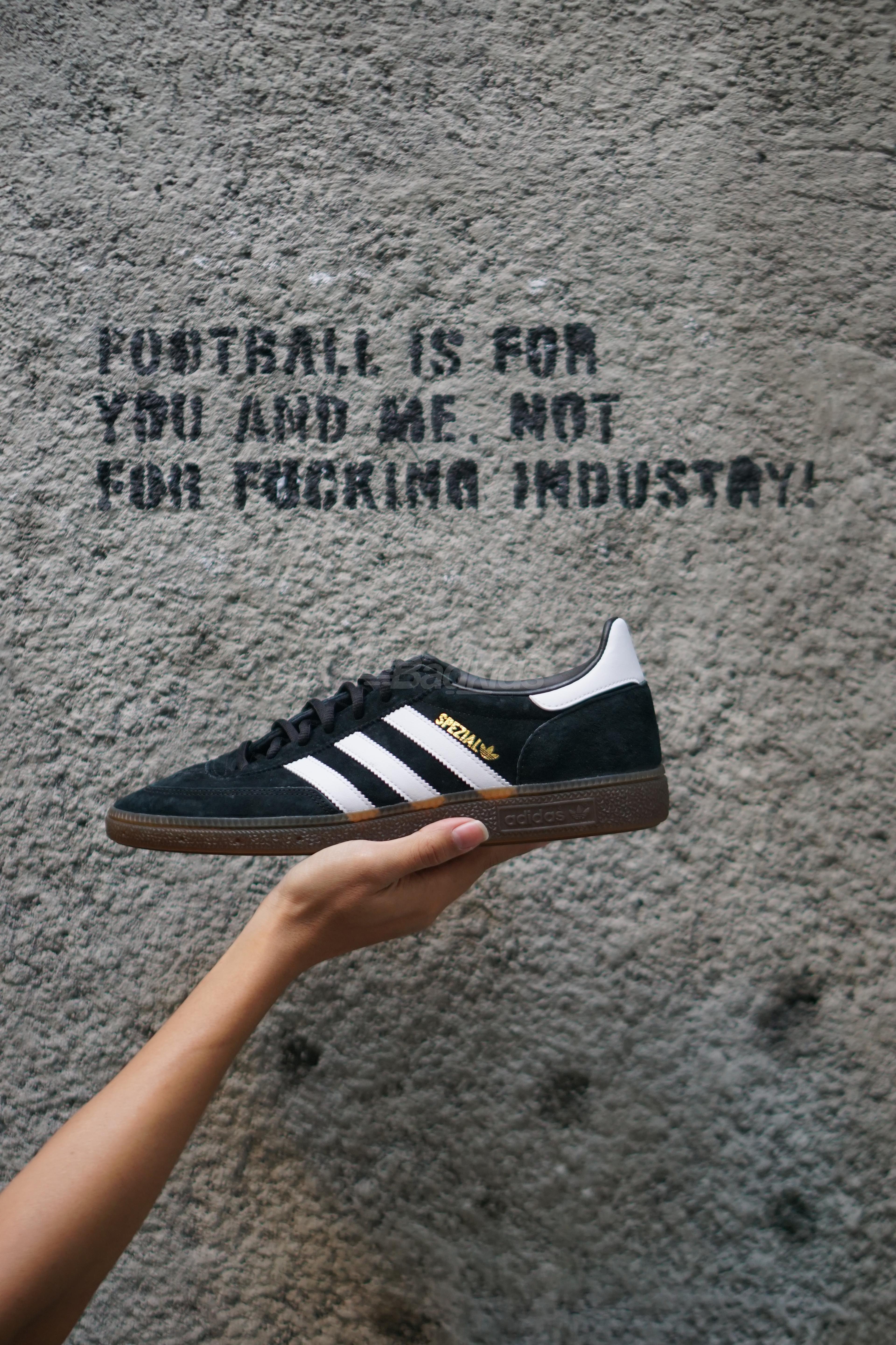 Adidas Spezial Black White