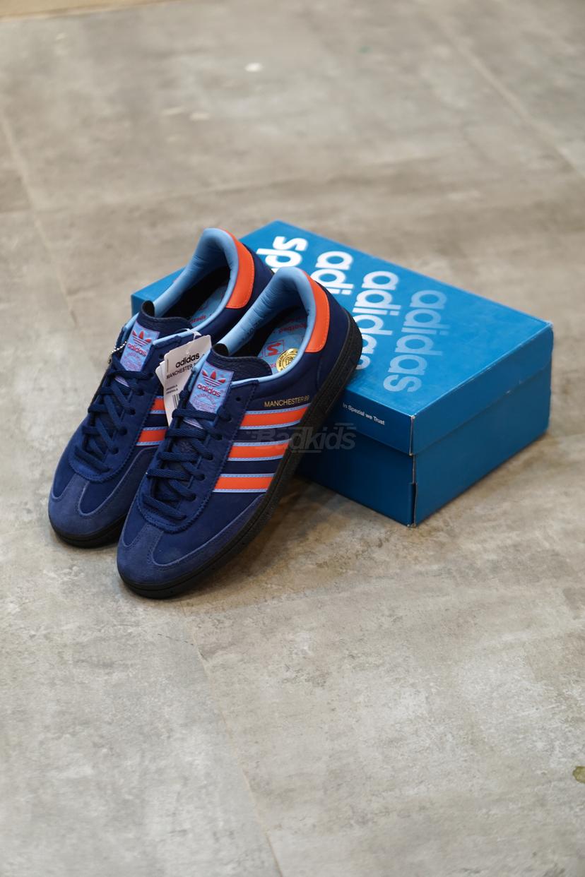 Product Adidas Manchester 89 SPZL Dark Blue Bright Red