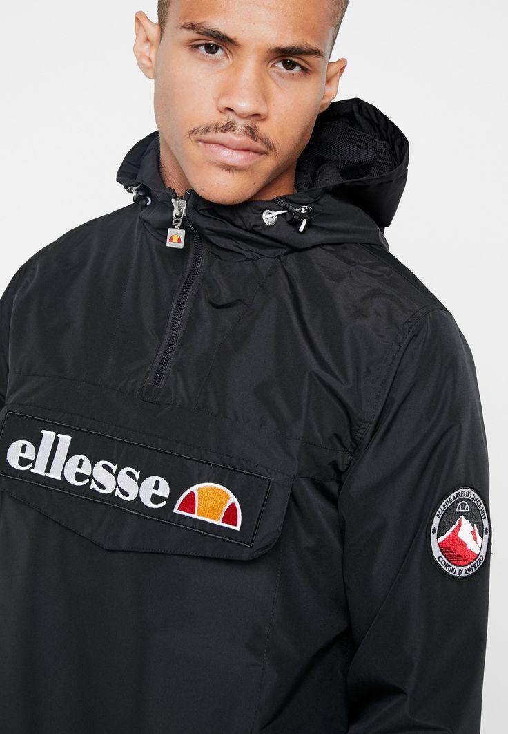 Eleese Mount Black