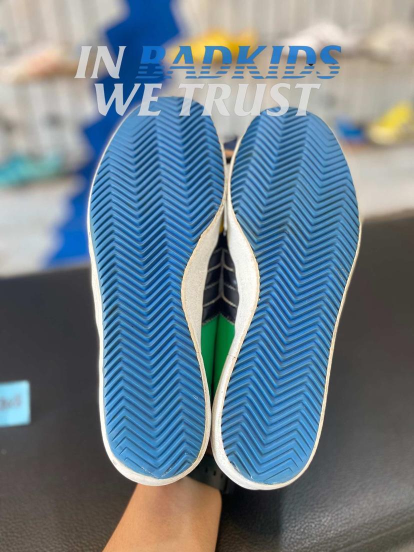 Adidas olimpik colourway