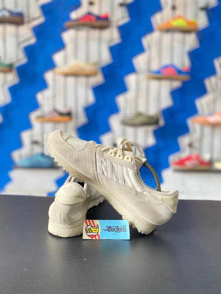 marathon beige sz 44 2/3