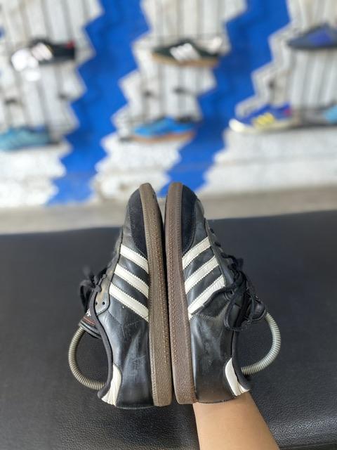 Samba Classic Black 38 2/3