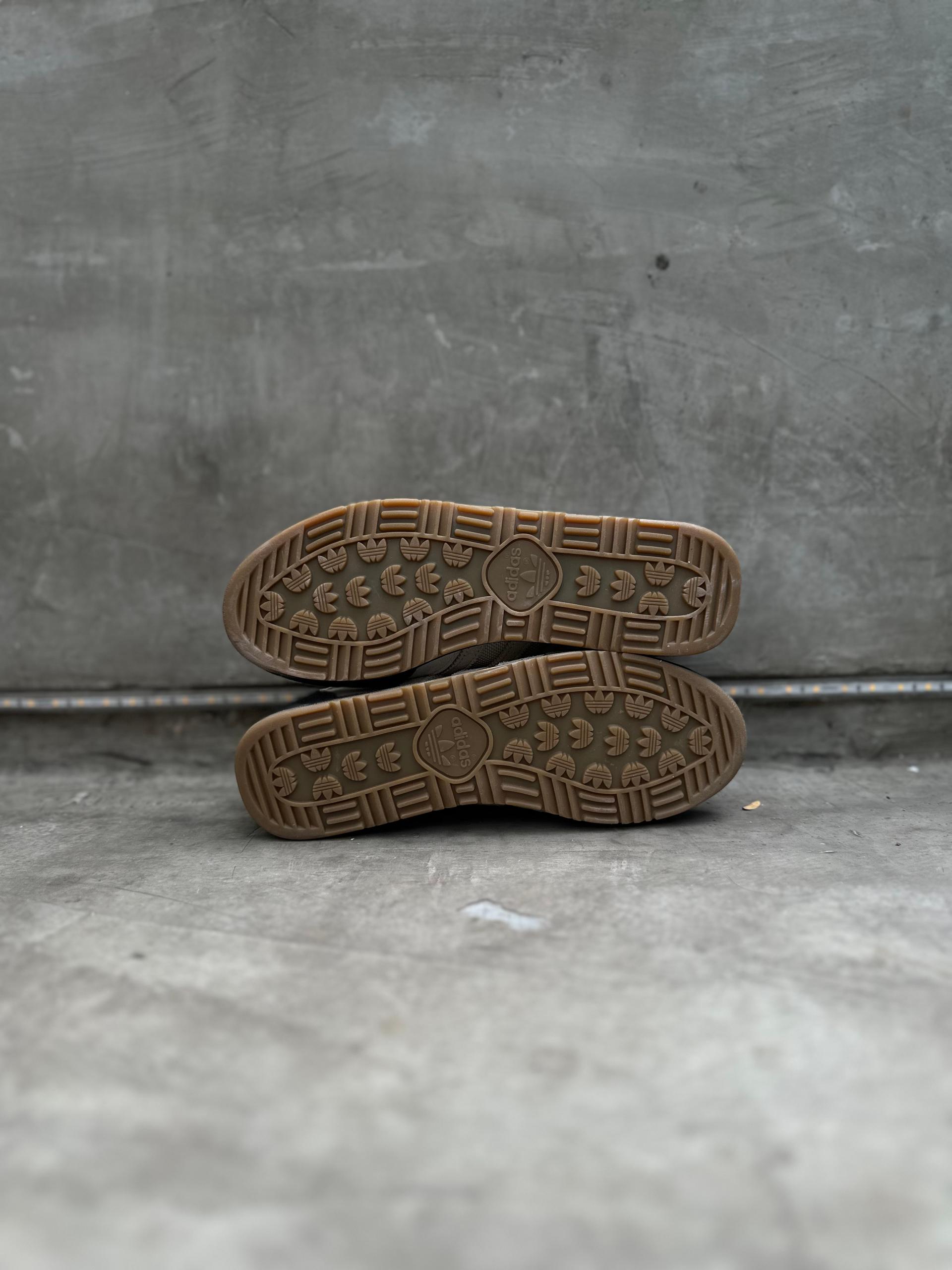 Adidas Jeans Cordura in Light Grey (Beige)