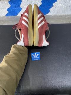 Gazelle indoor maroon 44 2/3 ( KPL )