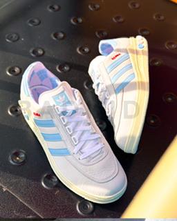 Adidas Colombia White