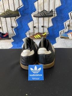 Samba classic black 38 2/3 