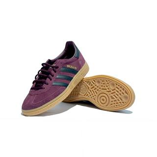 Spezial Red list Black.