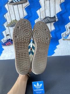 Samba og white 42 2/3