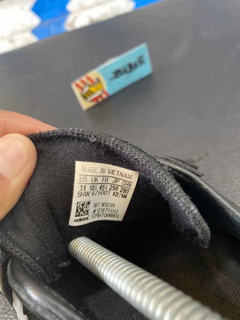Spezial vtg bw sz 45 1/3 