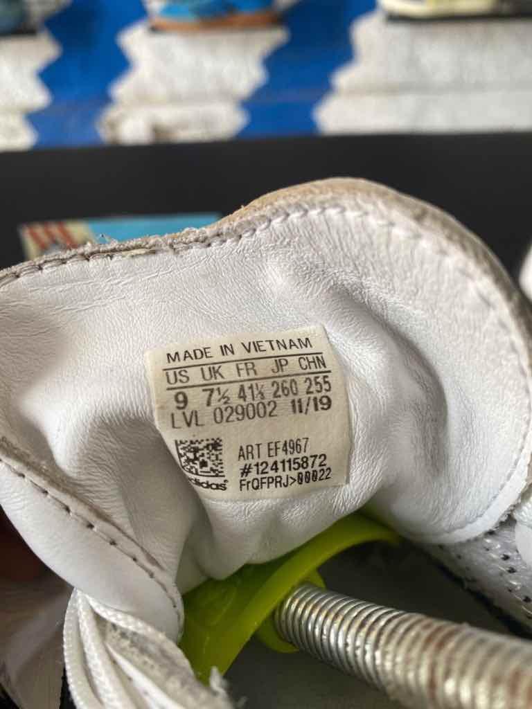 Samba roses white sz 41 1/3 