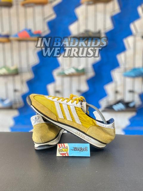 Sl 72 yellow sz 44 2/3 
