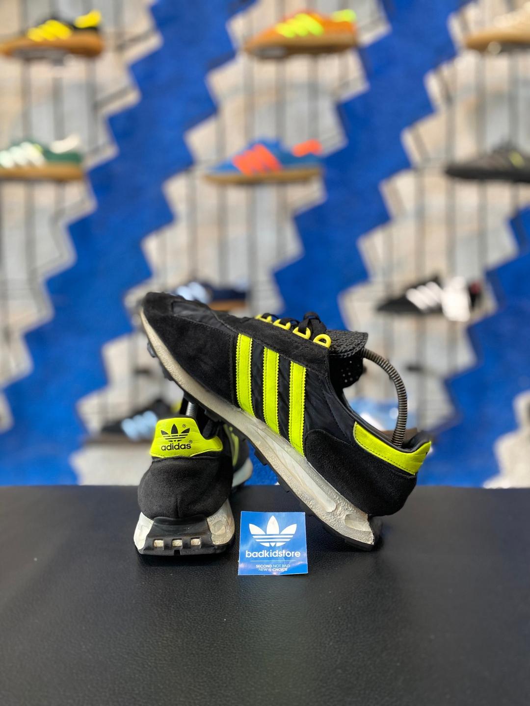 Adidas racing 1 sz 44 