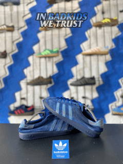 Bermuda collegiate royal blue 44 2/3