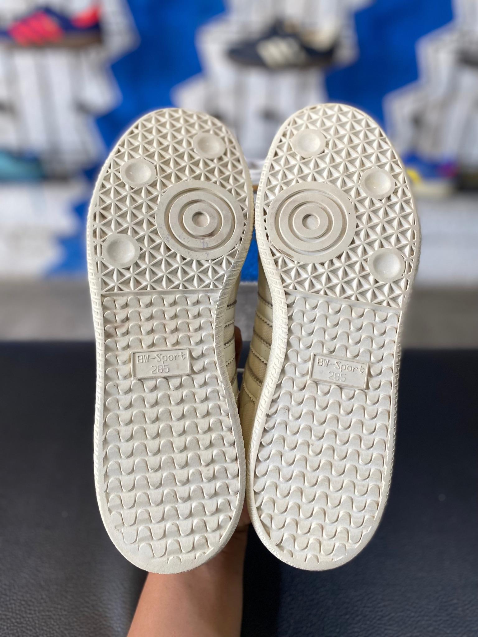 SAMBA bw sport sz 44 2/3 