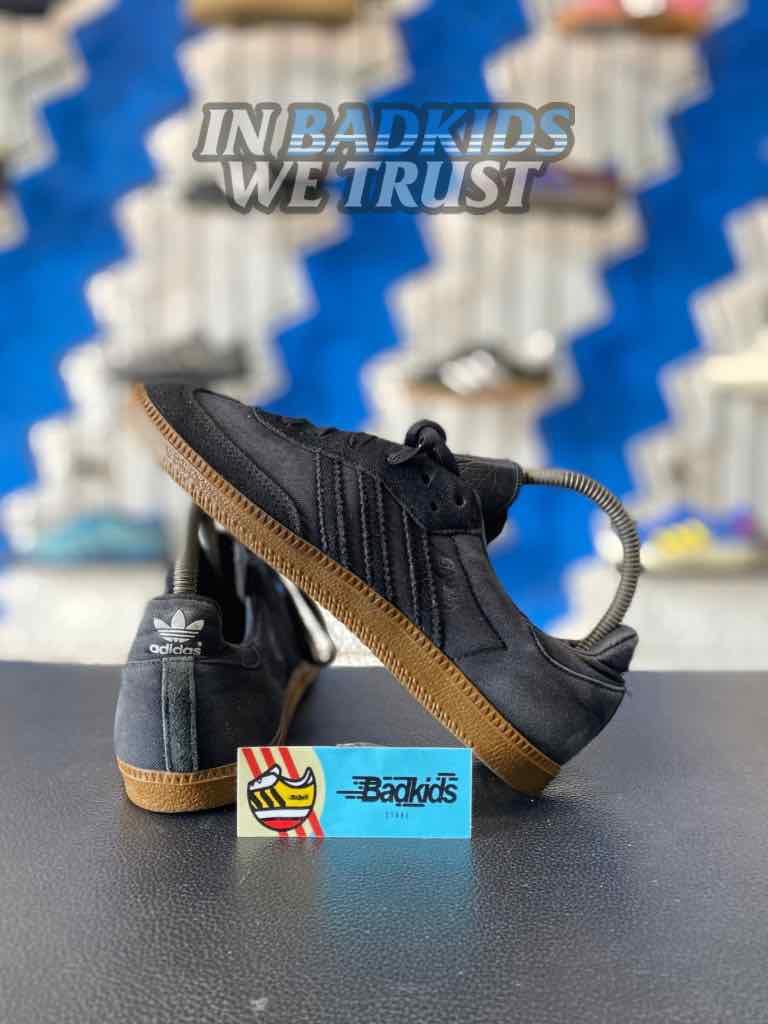 Samba suede black sz 38 
