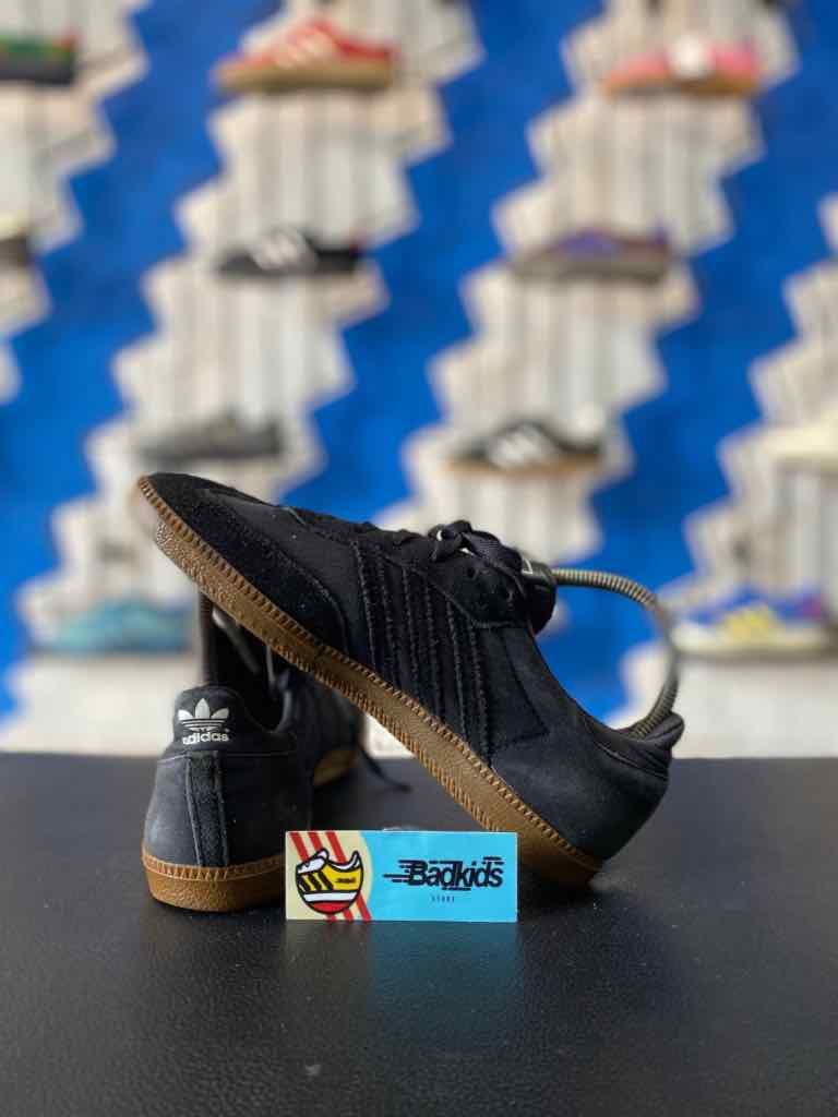 Samba suede black sz 38 