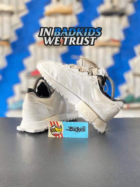 SL7600 White 39 1/3