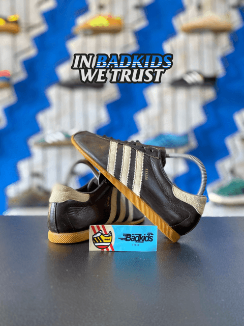 Rekord Brown 38