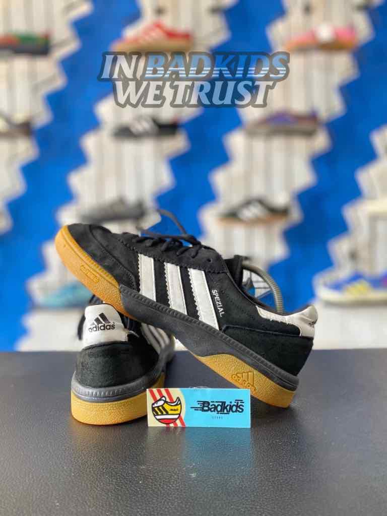 Spezial vtg bw sz 45 1/3 