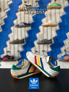 Adidas country 42 2/3